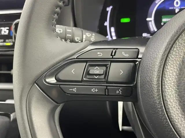 トヨタ シエンタ ハイブリッド Z 埼玉県 2025(令7)年 0.1千km ベージュ 登録済未使用車　純正１０．５インチディスプレイオーディオ　パノラミックビューモニター　ＢＳＭビルトインＥＴＣ２．０　セーフティセンス　レーダークルーズコントロール　オートハイビーム　ＬＥＤライト　ＴＶ