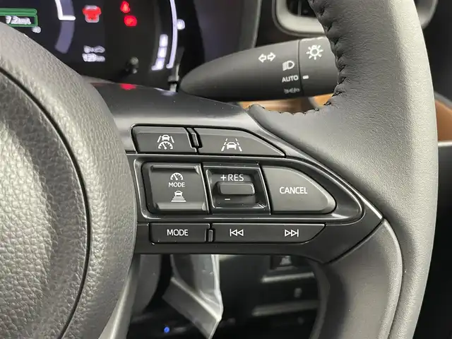 トヨタ シエンタ ハイブリッド Z 埼玉県 2025(令7)年 0.1千km ベージュ 登録済未使用車　純正１０．５インチディスプレイオーディオ　パノラミックビューモニター　ＢＳＭビルトインＥＴＣ２．０　セーフティセンス　レーダークルーズコントロール　オートハイビーム　ＬＥＤライト　ＴＶ