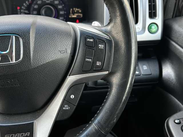 ホンダ ステップワゴン スパーダ Z クールスピリット 富山県 2013(平25)年 5.9万km プレミアムコスミックバイオレットパール 純正メモリナビ/型式：VXM-135VFNi/【フルセグTV/i-Pod/USB】/両側パワースライドドア　/純正17インチアルミホイール　/ビルトインＥＴＣ　/クルーズコントロール/パドルシフト/アイドリングストップ　/横滑り防止装置　/純正キセノンヘッドライト/バックカメラ　/スマートキー/スペアキー1本/ハーフレザーシート/純正フロアマット