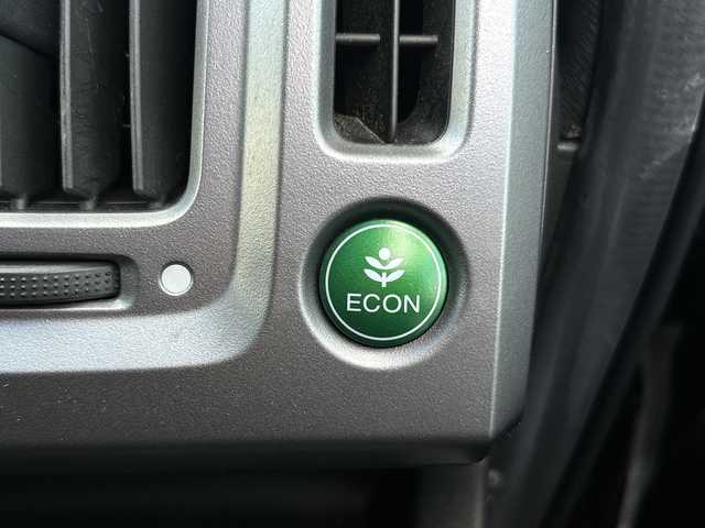 ホンダ ステップワゴン スパーダ Z クールスピリット 富山県 2013(平25)年 5.9万km プレミアムコスミックバイオレットパール 純正メモリナビ/型式：VXM-135VFNi/【フルセグTV/i-Pod/USB】/両側パワースライドドア　/純正17インチアルミホイール　/ビルトインＥＴＣ　/クルーズコントロール/パドルシフト/アイドリングストップ　/横滑り防止装置　/純正キセノンヘッドライト/バックカメラ　/スマートキー/スペアキー1本/ハーフレザーシート/純正フロアマット