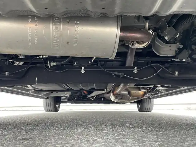 日産 セレナ e－パワー ハイウェイスター V 滋賀県 2021(令3)年 2.8万km ダイヤモンドブラック 純正SDナビ/・フルセグTV　/・CD/・DVD/・Blu-ray/・Bluetooth/後席用モニター/ETC/全方位カメラ/前後コーナーセンサー/クルーズコントロール/追従走行/両側電動ドア/ハンズフリー電動ドア/オートライト/オートハイビーム/レーンキープアシスト/横滑り防止装置/衝突被害軽減システム/盗難防止装置