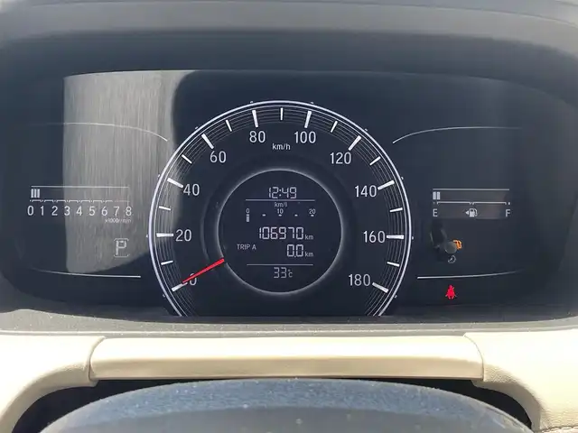 ホンダ オデッセイ G 長野県 2013(平25)年 10.7万km ホワイトオーキッドパール 純正ナビ（FM/AM、CD、DVD、BT）/バックカメラ/フルセグテレビ/クルーズコントロール追従無/両側パワースライド/レーンキープアシスト/横滑り防止装置/盗難防止装置/アイドリングストップ/LEDオートライト/リモコンキー/ワンオーナー/MTモード付AT/社外フロアマット/保証書