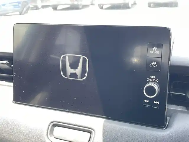 ホンダ ヴェゼル ハイブリッド e:HEV Z 茨城県 2023(令5)年 5.3万km プラチナホワイトパール 純正ナビ/【AM・FM・TV・BT・USB】/ステアリングヒーター/BSM/ワイヤレス充電/レーダークルコン/ETC2.0/Bカメラ/電動リアゲート/パドルシフト/前後コーナーセンサー/ハーフレザーシート/ダウンヒルアシストコントロール/ブレーキホールド/ステリモ/純正フロアマット/純正アルミホイール/オートライト/LEDライト