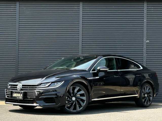 フォルクスワーゲン アルテオン TSI 4モーション Rラインアドバンス 茨城県 2019(平31)年 5.2万km 黒 パノラマＳＲ　/ＤＹＮＡＵＤＩＯ　/３６０度カメラ　/純正２０インチＡＷ　/デジタルメータークラスター　/プリクラッシュセーフティ/ＡＣＣ　/ＬＫＡ　/ＢＳＭ　/パーキングアシスト　/黒革　/全席シートヒーター　/Ｍ付ＰＷシート　/ＰＷトランク　/ナビ　/ＴＶ　/CarPlay/BT/USB/ＬＥＤ/ETC2.0/禁煙車