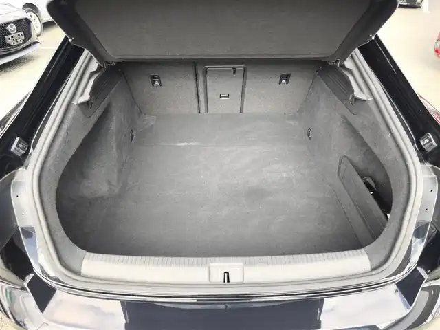 フォルクスワーゲン アルテオン TSI 4モーション Rラインアドバンス 熊本県 2019(平31)年 5.2万km 黒 サンルーフ/ＤＹＮＡＵＤＩＯサウンド　/純正ナビ/【フルセグTV/BT再生/CD/DVD/App-Connect】/全周囲カメラ/アダプティブクルーズコントロール/レーンアシスト/フロントアシスト/ブラインドスポットシステム/リアトラフィックアラート/ヘッドアップディスプレイ/パークアシスト/純正20インチアルミホイール/パドルシフト/全席シートヒーター/ドライブレコーダー前後/ETC2.0