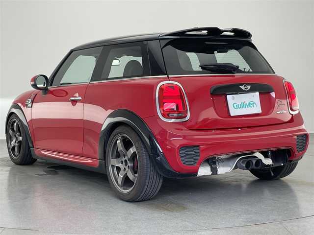 ＭＩＮＩ ミニ ジョンクーパーワークス 愛知県 2016(平28)年 7.7万km 赤 純正ナビ　ＳＴ車高調　社外アルミホイール　クルーズコントロール　ＬＥＤヘッドライト　ヘッドアップディスプレイ　ＥＴＣ　パドルシフト　前後ドライブレコーダー　純正フロアマット　Ｂｌｕｅｔｏｏｔｈ