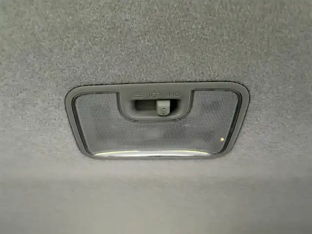 ダイハツ ムーヴ カスタム X ハイパー 兵庫県 2015(平27)年 2.5万km ブラックマイカメタリック オーディオ(AUX.USB.CD.ラジオ)/アイドリングストップ/スマートキー/プッシュスタート/オートライト/オートエアコン/純正フロアマット/純正ホイール/スペアキー