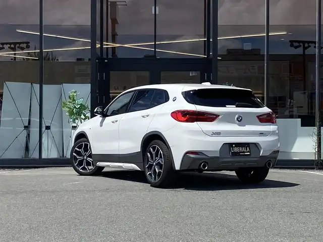 ＢＭＷ Ｘ２ 福岡県 2020(令2)年 4.1万km 白 ・アクティブクルーズコントロール/・純正ナビ/BT/USB/・バックカメラ/・ハーフレザーシート/シートヒーター/・純正ドラレコ/・ETC/・純正19AW/・スペアキー/・保証書/・取扱説明書