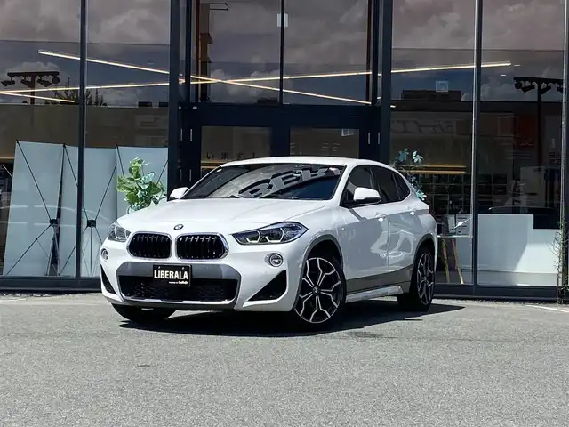 ＢＭＷ Ｘ２ 福岡県 2020(令2)年 4.1万km 白 ・アクティブクルーズコントロール/・純正ナビ/BT/USB/・バックカメラ/・ハーフレザーシート/シートヒーター/・純正ドラレコ/・ETC/・純正19AW/・スペアキー/・保証書/・取扱説明書