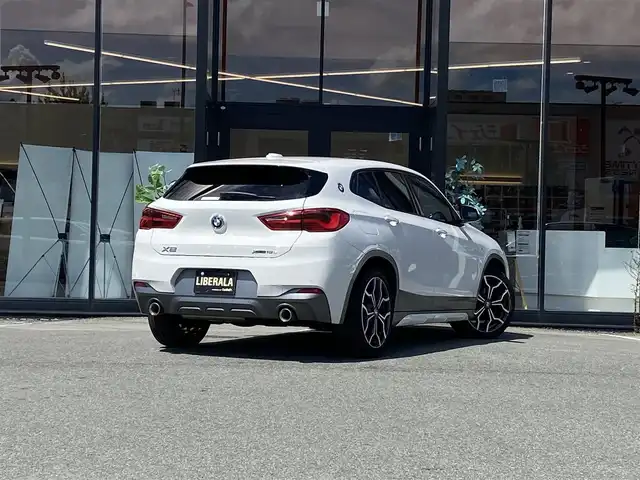 ＢＭＷ Ｘ２ 福岡県 2020(令2)年 4.1万km 白 ・アクティブクルーズコントロール/・純正ナビ/BT/USB/・バックカメラ/・ハーフレザーシート/シートヒーター/・純正ドラレコ/・ETC/・純正19AW/・スペアキー/・保証書/・取扱説明書