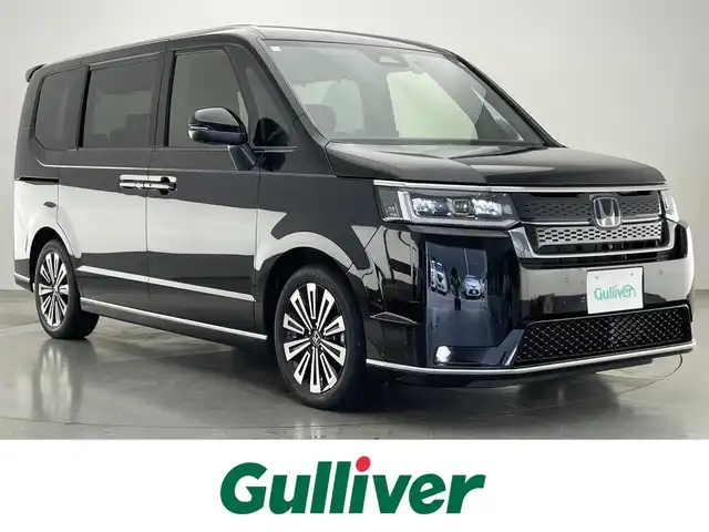 ホンダ ステップワゴン スパーダ eHEV プレミアムライン 愛知県 2024(令6)年 1.4万km クリスタルブラックパール 純正１１．４型ナビ　オートサイドステップ　全方位カメラ　禁煙車　ＢＳＭ　ハーフレザー　シートヒーター　ホンダセンシング　衝突軽減装置　追従クルコン　前後ドラレコ　電動リアゲート　オットマン　パドルシフト　ＬＥＤオートライト　HDMIポート　ETC2.0　コーナーセンサー　