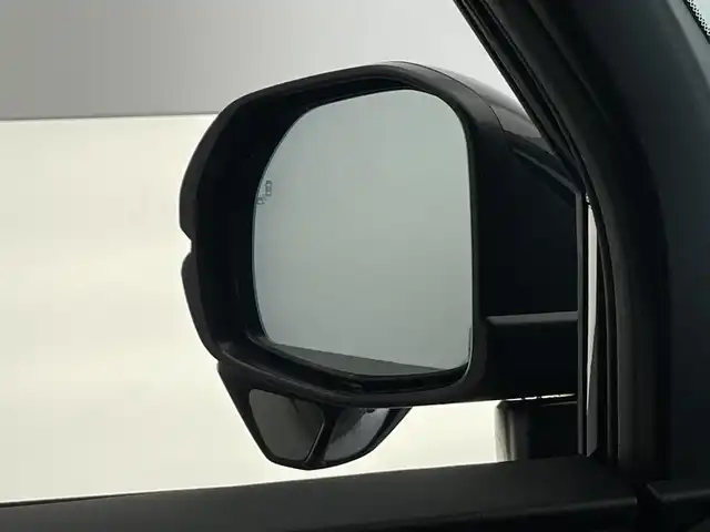 ホンダ ステップワゴン スパーダ eHEV プレミアムライン 愛知県 2024(令6)年 1.4万km クリスタルブラックパール 純正１１．４型ナビ　オートサイドステップ　全方位カメラ　禁煙車　ＢＳＭ　ハーフレザー　シートヒーター　ホンダセンシング　衝突軽減装置　追従クルコン　前後ドラレコ　電動リアゲート　オットマン　パドルシフト　ＬＥＤオートライト　HDMIポート　ETC2.0　コーナーセンサー　