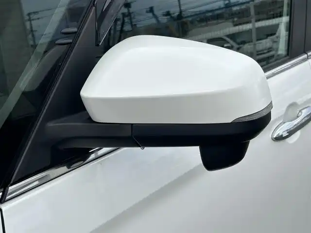 トヨタ ヴォクシー S－Z 福岡県 2022(令4)年 3.1万km ホワイトパールクリスタルシャイン 純正10.5型ディスプレイオーディオナビ(フルセグTV/CD/DVD/BT)快適利便パッケージHiトヨタセーフティーバックモニタコーナーセンサー両側電動パワスラレーダークルコンドラレコETC2.0シートヒーターハンドルヒーターUSBHDMI純正フロアマット純正三眼LED純正アルミホイールプッシュスタートスマートキー