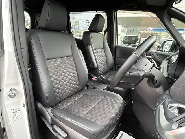 トヨタ ヴォクシー S－Z 福岡県 2022(令4)年 3.1万km ホワイトパールクリスタルシャイン 純正10.5型ディスプレイオーディオナビ(フルセグTV/CD/DVD/BT)快適利便パッケージHiトヨタセーフティーバックモニタコーナーセンサー両側電動パワスラレーダークルコンドラレコETC2.0シートヒーターハンドルヒーターUSBHDMI純正フロアマット純正三眼LED純正アルミホイールプッシュスタートスマートキー