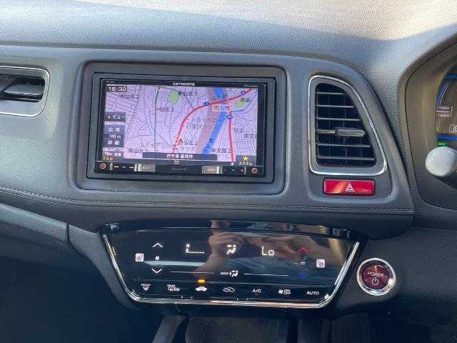 ホンダ ヴェゼル ハイブリッド X 岩手県 2015(平27)年 6.7万km クリスタルブラックパール 社外ナビ　Ｂｌｕｅｔｏｏｔｈ／ＣＤ／ＤＶＤ／フルセグＴＶ　/バックカメラ　/オートエアコン　/前席シートヒーター　/あんしんＰＫＧ　/４ＷＤ　/クルーズコントロール　/ＬＥＤヘッドライト　/アイドリングストップ/オートエアコン