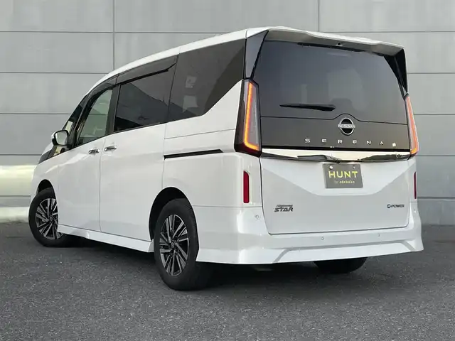 日産 セレナ e－パワー ハイウェイスター V 千葉県 2024(令6)年 1.1万km プリズムホワイト プロパイロット/衝突軽減ブレーキ/全方位カメラ/フリップダウンモニター/両側パワースライドドア/コーナーセンサー/純正１２型ナビ/フルセグＴＶ/置くだけ充電/デジタルインナーミラー/ＬＥＤヘッドライト