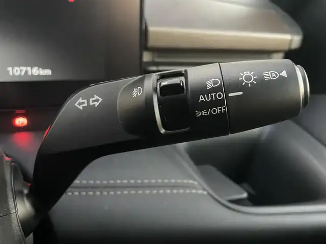 日産 セレナ e－パワー ハイウェイスター V 千葉県 2024(令6)年 1.1万km プリズムホワイト プロパイロット/衝突軽減ブレーキ/全方位カメラ/フリップダウンモニター/両側パワースライドドア/コーナーセンサー/純正１２型ナビ/フルセグＴＶ/置くだけ充電/デジタルインナーミラー/ＬＥＤヘッドライト