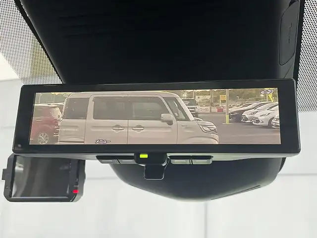 日産 セレナ e－パワー ハイウェイスター V 千葉県 2024(令6)年 1.1万km プリズムホワイト プロパイロット/衝突軽減ブレーキ/全方位カメラ/フリップダウンモニター/両側パワースライドドア/コーナーセンサー/純正１２型ナビ/フルセグＴＶ/置くだけ充電/デジタルインナーミラー/ＬＥＤヘッドライト