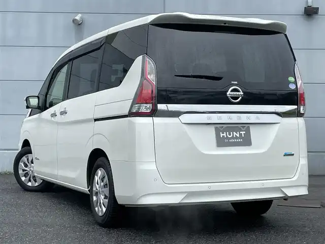 日産 セレナ X Vセレクション 千葉県 2017(平29)年 4.6万km ブリリアントホワイトパール プロパイロット/衝突軽減ブレーキ/全方位カメラ/両側パワースライドドア/フリップダウンモニター/純正８インチナビ/フルセグＴＶ/コーナーセンサー/ＬＥＤヘッドライト/オートライト