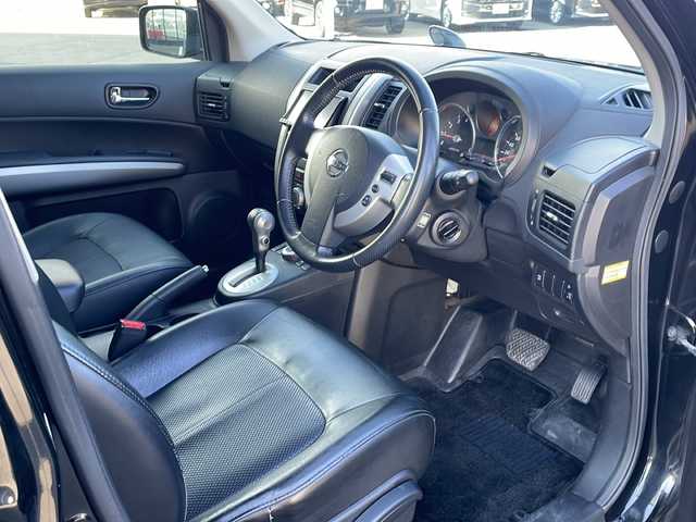 日産 エクストレイル 20Xtt 道東・釧路十勝 2010(平22)年 11万km ダイヤモンドブラック ・4WD/・純正SDナビ/（CD・DVD・BT・ラジオ・Music Box）/・バックカメラ/・クルーズコントロール/・ダウンヒルアシスト/・VDC/・ETC/・革巻きステアリング/・ステアリングスイッチ/・オートライト/・フォグライト/・カプロンシート/・シートヒーター/・電格ミラー/・スマートキー