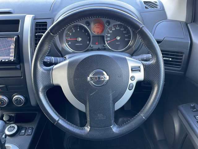 日産 エクストレイル 20Xtt 道東・釧路十勝 2010(平22)年 11万km ダイヤモンドブラック ・4WD/・純正SDナビ/（CD・DVD・BT・ラジオ・Music Box）/・バックカメラ/・クルーズコントロール/・ダウンヒルアシスト/・VDC/・ETC/・革巻きステアリング/・ステアリングスイッチ/・オートライト/・フォグライト/・カプロンシート/・シートヒーター/・電格ミラー/・スマートキー