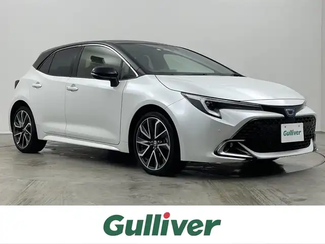 トヨタ カローラ スポーツ ハイブリッドG Z 埼玉県 2023(令5)年 1.4万km アティチュードブラックマイカ/プラチナホワイトパールマイカ 純正８インチディスプレイオーディオ　バックカメラ　ビルトインＥＴＣ　セーフティセンス　レーダークルーズコントロール　シートヒーター　ステアリングヒーター　オートハイビーム　ＬＥＤヘッドライト　地デジ