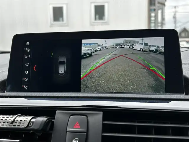 ＢＭＷ １１８ｉ Mスポーツ エディションシャドー 福島県 2017(平29)年 5.2万km サファイアブラックP 純正ナビゲーション/【CD/DVD/USB/BT】/バックカメラ/ETC/前席シートヒーター/前車接近警告機能/衝突回避・被害軽減ブレーキ/レーンディパーチャーウォーニング/クルーズコントロール/アイドリングストップ/純正フロアマット