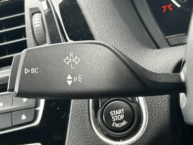 ＢＭＷ １１８ｉ Mスポーツ エディションシャドー 福島県 2017(平29)年 5.2万km サファイアブラックP 純正ナビゲーション/【CD/DVD/USB/BT】/バックカメラ/ETC/前席シートヒーター/前車接近警告機能/衝突回避・被害軽減ブレーキ/レーンディパーチャーウォーニング/クルーズコントロール/アイドリングストップ/純正フロアマット