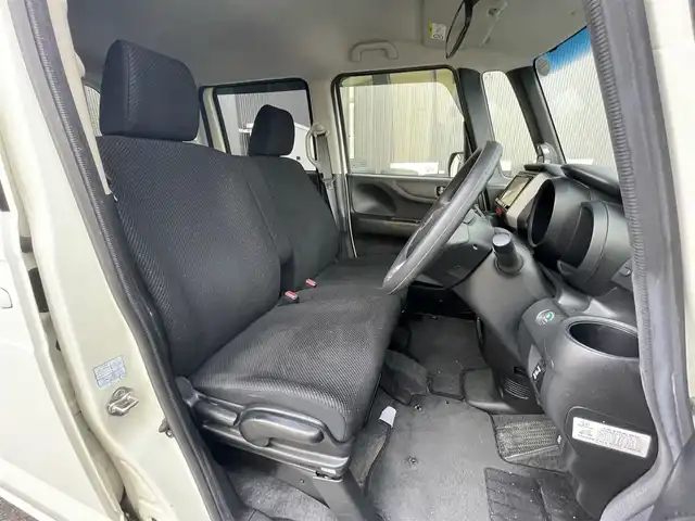 ホンダ Ｎ ＢＯＸ G Lパッケージ 滋賀県 2014(平26)年 6.1万km プレミアムホワイトパール 純正8インチナビ/【Bluetooth/CD/DVD/フルセグTV】/バックカメラ/片側パワースライドドア/HIDヘッドライト/オートライト/プッシュスタート/スマートキー