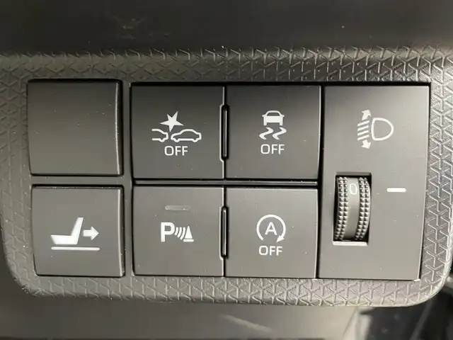 ダイハツ タント X 富山県 2022(令4)年 1.4万km ブラックマイカメタリック 純正ディスプレイオーディオ（AM/FM/DVD/BT/USB）/バックカメラ/片側パワースライドドア/D/N席シートヒーター/衝突被害軽減システム/コーナーセンサー/横滑り防止装置/アイドリングストップ/オートLEDライト/純正フロアマット/ステアリングスイッチ/スマートキー