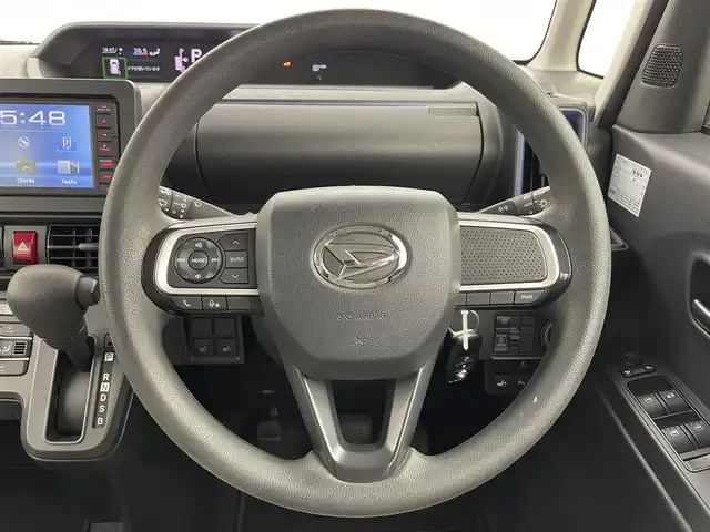 ダイハツ タント X 富山県 2022(令4)年 1.4万km ブラックマイカメタリック 純正ディスプレイオーディオ（AM/FM/DVD/BT/USB）/バックカメラ/片側パワースライドドア/D/N席シートヒーター/衝突被害軽減システム/コーナーセンサー/横滑り防止装置/アイドリングストップ/オートLEDライト/純正フロアマット/ステアリングスイッチ/スマートキー