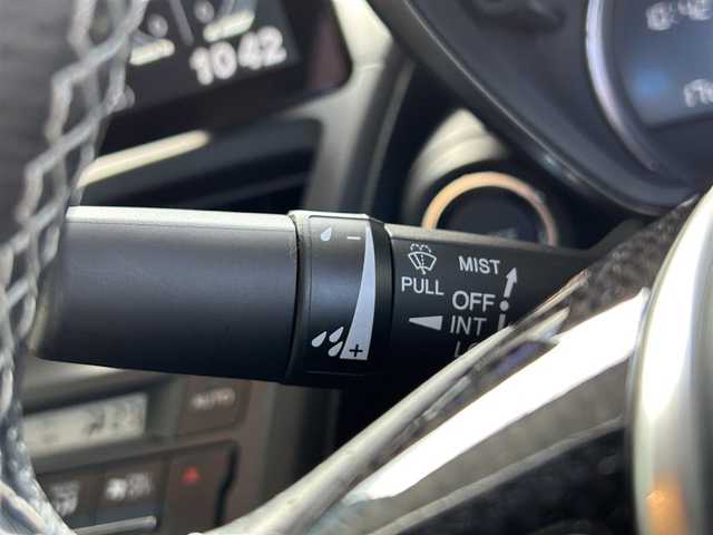 ホンダ Ｓ６６０ α 特別仕様車ブルーノレザーED 長崎県 2018(平30)年 1.2万km プレミアムスターホワイトP ワンオーナー車両/純正ディスプレイオーディオ（AM、FM、ハンズフリー）/バックカメラ/プッシュスタート/6MT/HDMI/革巻きステアリング/ステアリングリモコン/電動調整ミラー/茶革ハーフレザーシート/クルーズコントロール/オートライト/横滑り防止機能/ETC/無限フロアマット/無限ハードトップ/ソフトトップ（車載）/HKSマフラー/純正マフラー（車載）/スペアキー/取扱説明書/保証書