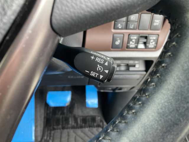 トヨタ エスクァイア ハイブリッド Gi プレミアムパッケージ 愛知県 2018(平30)年 6万km スパークリングブラックパールクリスタルシャイン 純正9インチナビ/フルセグTV/Bluetooth/DVD/CD/両側パワースライドドア/前後ドライブレコーダー/衝突被害軽減ブレーキ/クルーズコントロール/レーンデパーチャーアラート/オートマチックハイビーム/ハーフレザーシート/シートヒーター/ステアリングヒーター/純正15インチアルミホイール