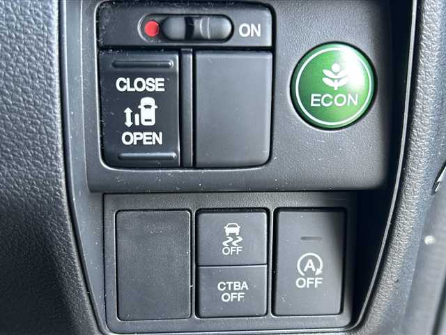 ホンダ オデッセイ アブソルート 静岡県 2014(平26)年 6.2万km クリスタルブラックパール 後席モニター　/純正８ｉｎｃナビ　/バックカメラ　/片側パワースライドドア　/ＥＴＣ　/ＨＩＤライト　/衝突軽減ブレーキ　/ハーフレザーシート　/クルーズコントロール　/純正１７アルミホイール　/スマートキー　/プッシュスタート/アイドリングストップ/横滑り防止装置