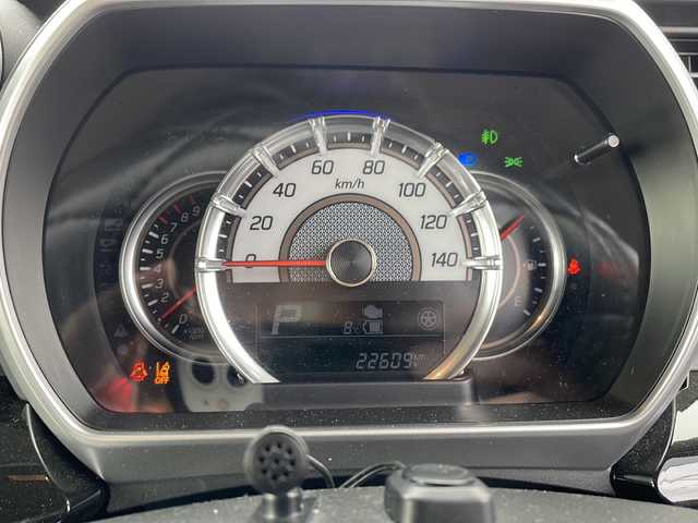 スズキ スペーシア カスタム HYBRID XS ターボ 道北・旭川 2019(令1)年 2.3万km スチールシルバーM 4WD/社外SDナビ/ CD/DVD/SD/MSV/BT/フルセグ/スズキセーフティサポート/デュアルサポートブレーキ/レーンキープ /クルーズコントロール/コーナーセンサー /パドルシフト/アイドリングストップ/両側パワースライドドア /ハーフレザー/シートヒーター /ミラーヒーター /オートライト/LEDヘッドライト/フォグライト/サーキュレーター/エンジンスターター /ETC/サンシェード/純正フロアマット/ドアバイザー