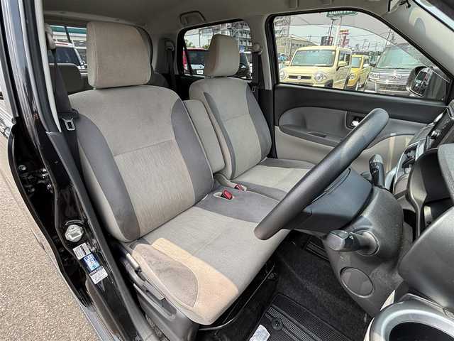 ダイハツ キャスト スタイル X リミテッド SAⅢ 大分県 2019(令1)年 5万km ブラックマイカメタリック ・社外ナビ(CD.BT.USB)/・バックカメラ/・ワンセグテレビ/・スマートアシスト/・リアセンサー/・シートヒーター/・オートエアコン/・オートライト/・スマートキー/・プッシュスタート/・フロアマット