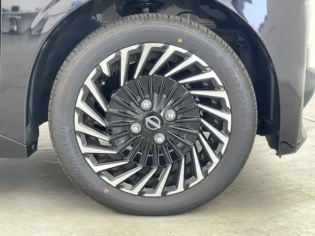 日産 ルークス HWS Gターボ アーバンクロム プロパイロットED 群馬県 2025(令7)年 0.1万km ブラック 純正９型ナビ　フルセグＴＶ　全周囲カメラ　プロパイロット　ハンズフリー両側電動スライドドア　衝突被害軽減ブレーキ　レーンアシスト　オートハイビーム　ＬＥＤヘッドライト／フォグライト　スマートキー　禁煙