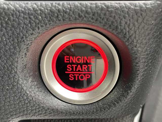 ホンダ Ｎ ＢＯＸ カスタム G L ホンダセンシング 宮城県 2018(平30)年 10.9万km プラチナホワイトパール (株)IDOMが運営する【じしゃロン仙台店】の自社ローン専用車両になりますこちらは現金またはオートローンご利用時の価格です。自社ローンご希望の方は別途その旨お申付け下さい/両側パワスラ/SDナビ/フルセグ/Bluetooth/バックカメラ/ビルトインETC/クルコン/レーンキープアシスト/ブレーキアシスト/LEDヘッドライト