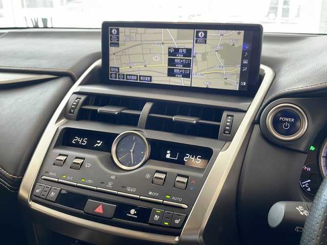 レクサス ＮＸ 300h Fスポーツ 岐阜県 2020(令2)年 8.3万km ホワイトノーヴァガラスフレーク ムーンルーフ/１０．１インチワイドディスプレイ/パノラミックビューモニター/フルセグ視聴/３眼ＬＥＤヘッドライト/オートハイビーム/オートライト/コンビレザーシート/前席シートヒーター/前席エアシート/前席パワーシート/運転席メモリーシート/前後ドライブレコーダー/ＥＴＣ２．０/パワーバックドア/プッシュスタート/スマートキー/プリクラッシュセーフティ/追従クルーズコントロール/ブレーキホールド/コーナーセンサー