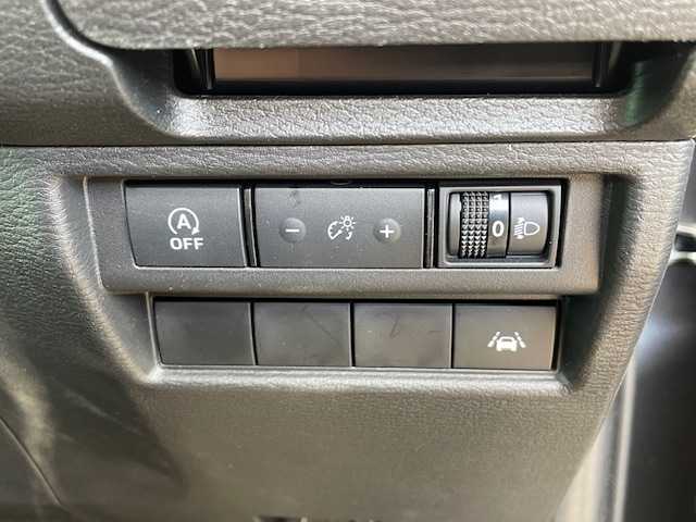 三菱 トライトン GSR 愛知県 2025(令7)年 0.9万km グレー ３０ｍｍリフトアップ　/モディファイドフェイスマスク　/ブルバー　/Ｍ２９スティンガー１７インチアルミホイール　/ＴＯＹＯオープンカントリーＲ／Ｔ新品タイヤ　/ナビ　/フルセグＴＶ　/全方位カメラ　/デジタルインナーミラー/スマートキー