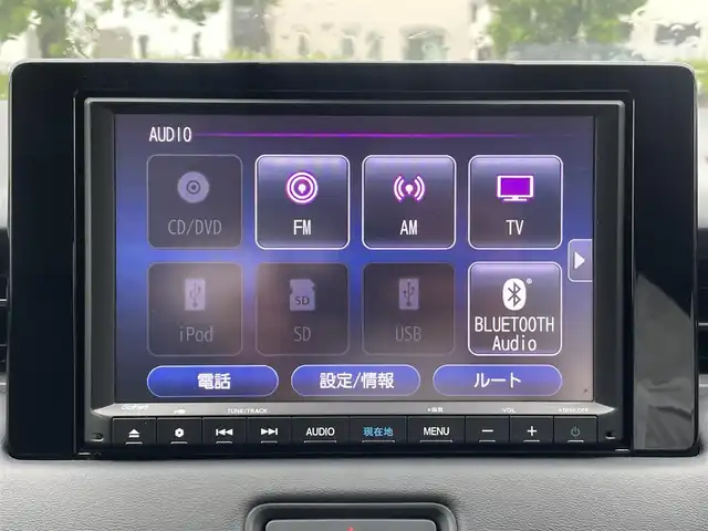 ホンダ ヴェゼル ハイブリッド e:HEV Z 群馬県 2021(令3)年 3.6万km プラチナホワイトパール ワンオーナー/純正SDナビ(VXM-215VFEi)/　フルセグTV/Bluetooth/FM/AM/USB/SD/パワーバックドア/衝突被害軽減ブレーキ/誤発進抑制機能/ブラインドスポットモニター/路外逸脱抑制機能/アダプティブクルーズコントロール/前後クリアランスソナー/パドルシフト/ビルトインETC2.0/前後ドライブレコーダー/バックカメラ/LEDヘッドライト/オートライト/ シートヒーター（運転席、助手席）/ステアリングヒーター/ハーフレザーシート/ステアリングスイッチ/純正フロアマット