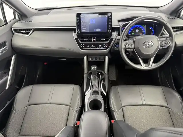 トヨタ カローラ クロス ハイブリッド Z 愛知県 2022(令4)年 5.8万km プラチナホワイトパールマイカ 純正9型DA(フルセグ、Bluetooth、AppleCarplay）/ETC/Bカメラ/ドラレコ前後/ACC/衝突軽減ブレーキ/レーンキープアシスト/オートハイビーム/LEDヘッドライト/パワーシート（D席）/パワーバックドア/シートヒーター（D+N)/ハーフレザーシート/ルーフレール/フォグライト/スマートキー/純正18インチAW/純正フロアマット/横滑り防止装置