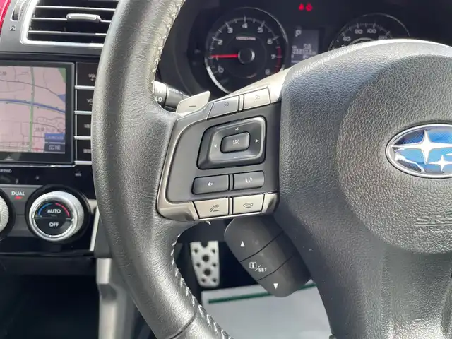 スバル フォレスター S－リミテッド 茨城県 2015(平27)年 9.9万km アイスシルバーメタリック (株)IDOMが運営する【じしゃロン水戸店】の自社ローン専用車両になりますこちらは現金またはオートローンご利用時の価格です。自社ローンご希望の方は別途その旨お申付け下さい/アイサイト/SDナビ/フルセグ/Bluetooth/バックカメラ/ETC/パワーシート/シートヒーター/HIDヘッドライト