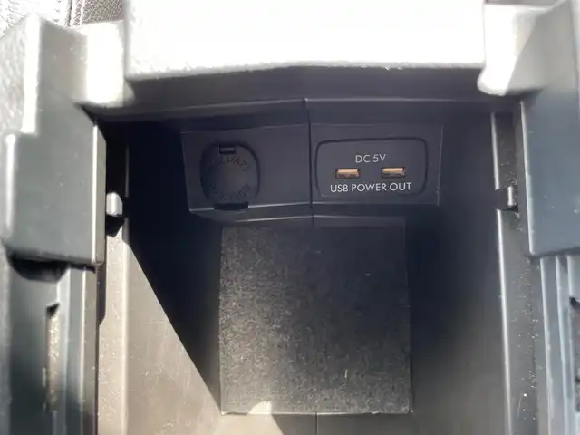 スバル フォレスター S－リミテッド 茨城県 2015(平27)年 9.9万km アイスシルバーメタリック (株)IDOMが運営する【じしゃロン水戸店】の自社ローン専用車両になりますこちらは現金またはオートローンご利用時の価格です。自社ローンご希望の方は別途その旨お申付け下さい/アイサイト/SDナビ/フルセグ/Bluetooth/バックカメラ/ETC/パワーシート/シートヒーター/HIDヘッドライト