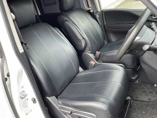 日産 セレナ ハイウェイスター Sハイブリッド 栃木県 2014(平26)年 4.7万km ブリリアントホワイトパール 純正SDナビ/・Bluetooth CD DVD/・TV フルセグ/・バックカメラ/純正フリップダウン後席モニター/アイドリングストップ/クルーズコントロール/両側パワースライドドア/レザーシート/ETC/ドライブレコーダー/LEDヘッドライト/衝突被害軽減システム/レーンキープアシスト
