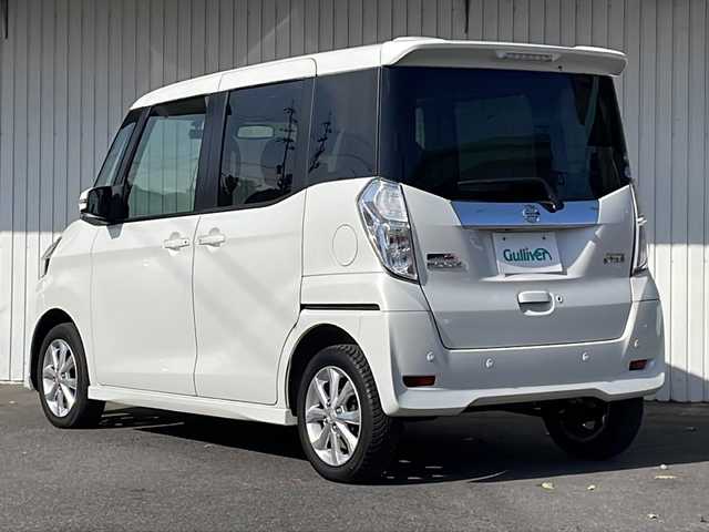 日産 デイズ ルークス ハイウェイスターX 長野県 2019(平31)年 4.3万km ホワイトパール エマージェンシーブレーキ/純正メモリナビフルセグTV/アラウンドビューモニター/パワースライドドア/プッシュスタート /純正14インチアルミ/LEDヘッドライト/オートハイビーム/レーンキープアシスト