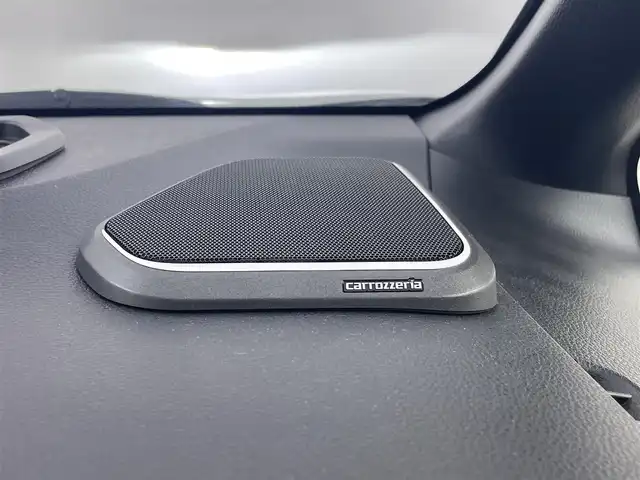 トヨタ ノア ハイブリッド Z 埼玉県 2024(令6)年 2万km パール 禁煙車　快適利便　純正10.5型DA　後席モニター　全方位カメラ　BSM　液晶ミラー　TV　HDMI　ETC2.0　温シート　両側電動　寒冷地仕様　パーキングアシスト　ハンドルヒーター　HUD　