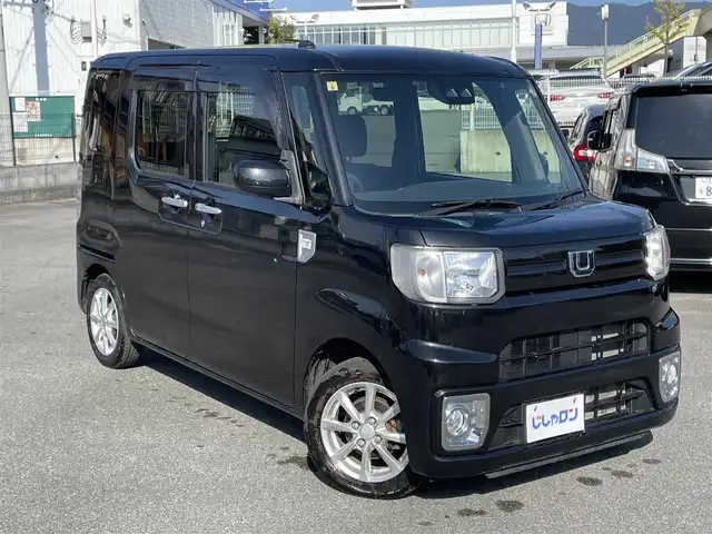 ダイハツ ウェイク L SA Ⅲ 山梨県 2018(平30)年 8.4万km ブラックマイカメタリック (株)IDOMが運営する【じしゃロン甲府店】の自社ローン専用車両になります。/こちらは現金またはオートローンご利用時の価格です。自社ローンご希望の方は別途その旨お申付け下さい/スマートアシストIII/衝突被害軽減ブレーキ/横滑り防止装置/アイドリングストップ/両側パワースライドドア/社外メモリーナビ（MDV-D305)/ワンセグTV/CD/SD/BTオーディオ/USB/バックカメラ/ステアリングリモコン/オートライト/オートマチックハイビーム/フォグランプ/新車時保証書/取扱説明書/ナビ取扱説明書