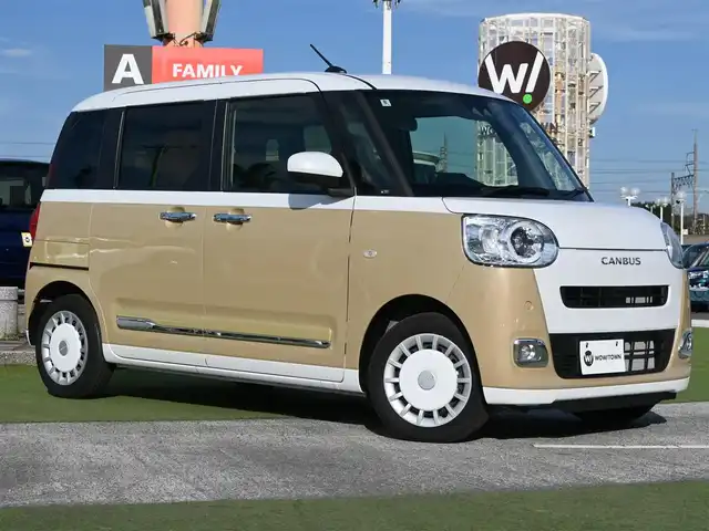 ダイハツ ムーヴ キャンバス ストライプス G 千葉県 2024(令6)年 0.5万km シャイニングホワイトパール/サンドベージュメタリック スマートアシストIII/エコアイドル/両側パワースライドドア/前席シートヒーター/純正メモリーナビ/地デジTV/【DVD/CD再生機能　Bluetooth接続】/バックカメラ/ステアリングスイッチ/LEDヘッドライト/フォグライト/コーナーセンサー/サイド/カーテンエアバッグ/キーフリーシステム