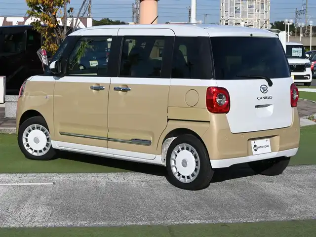 ダイハツ ムーヴ キャンバス ストライプス G 千葉県 2024(令6)年 0.5万km シャイニングホワイトパール/サンドベージュメタリック スマートアシストIII/エコアイドル/両側パワースライドドア/前席シートヒーター/純正メモリーナビ/地デジTV/【DVD/CD再生機能　Bluetooth接続】/バックカメラ/ステアリングスイッチ/LEDヘッドライト/フォグライト/コーナーセンサー/サイド/カーテンエアバッグ/キーフリーシステム